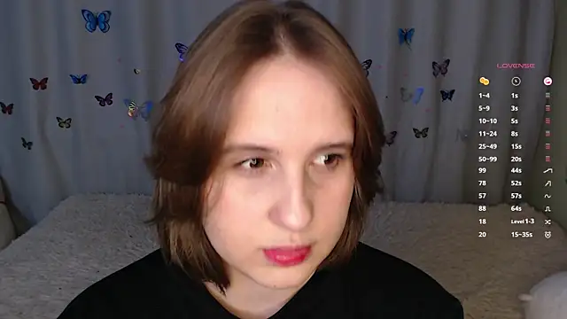 LightNea online show from November 17, 3:35 pm