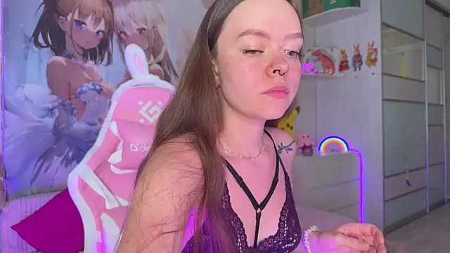 CheekySashaCharm online show from July 31, 9:32 am