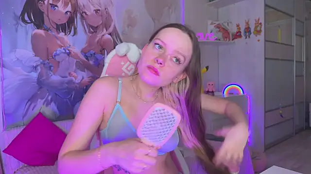 CheekySashaCharm online show from July 28, 12:34 pm