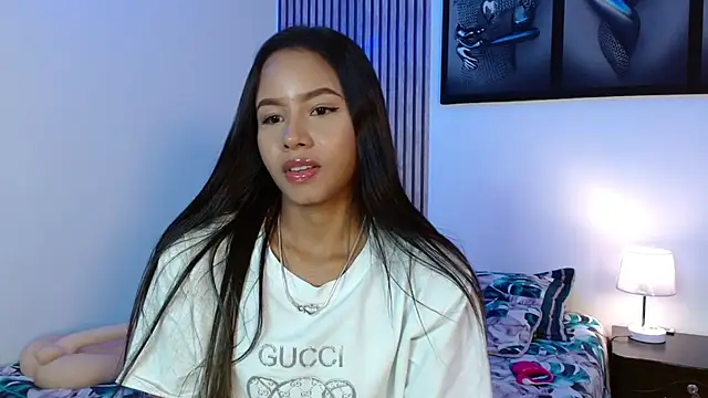 Aghata walker online show from January 19, 12:40 am