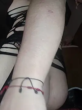 swetttmomy online show from November 28, 6:22 pm