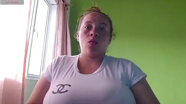 Rouse hot  online show from July 24, 9:33 pm