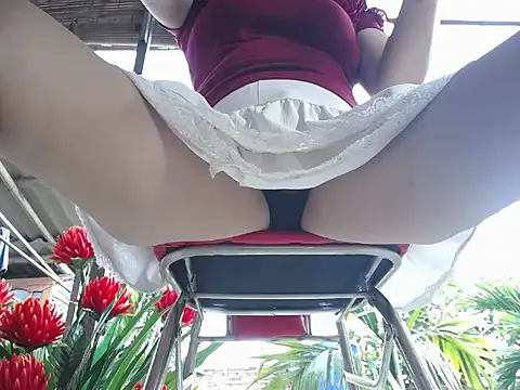 Amos Eva online show from May 1, 12:58 am
