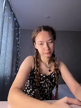 Holy Poly online show from January 7, 7:56 am