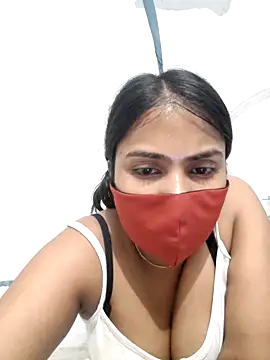 Red Love 1 online show from May 10, 6:32 pm