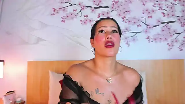 Laura Torress online show from July 7, 2:58 am