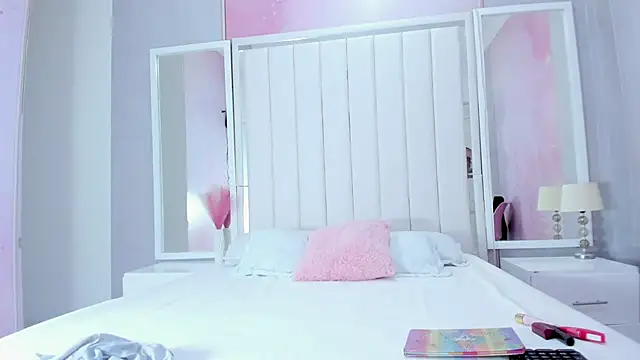 arietta skinny online show from March 6, 12:00 pm