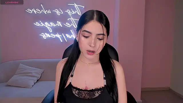 HaileyRoss  online show from July 21, 1:39 am