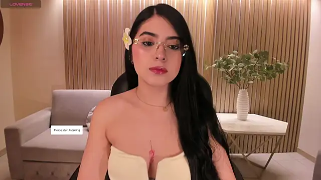 HaileyRoss  online show from June 23, 1:58 am