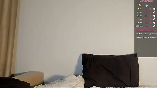 Emilia mala online show from April 23, 7:38 pm