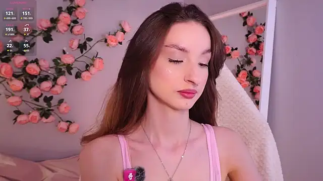 lexy exe online show from August 4, 8:48 pm