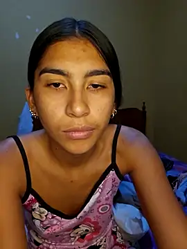 skinnyrox online show from January 18, 4:09 am