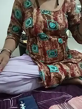 Menka cut34 online show from June 30, 11:59 pm