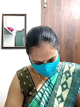 Queen-Neha online show from February 15, 2:49 pm