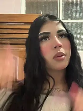 Dannii- online show from June 9, 12:43 am