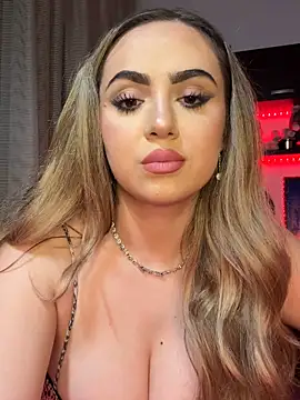 xCaprice online show from March 28, 8:41 pm