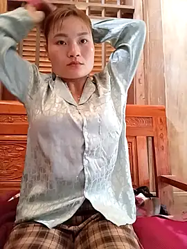 Lee-Thee online show from January 11, 4:39 am