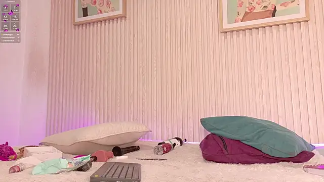 MiaJanss online show from July 28, 12:48 pm
