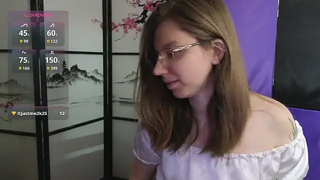 scarlettsrose online show from July 3, 9:48 am