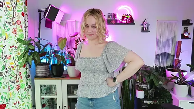 xzoeyryanx online show from May 8, 4:54 pm
