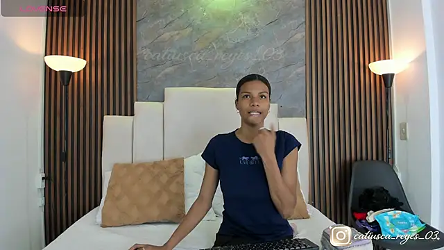 catiusca reyes 03 online show from May 5, 11:13 am