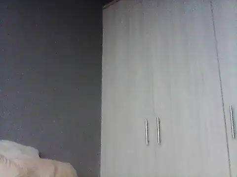 TiaBlaze online show from November 25, 1:57 pm