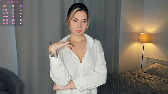 FeliciaKogen online show from December 16, 7:25 am