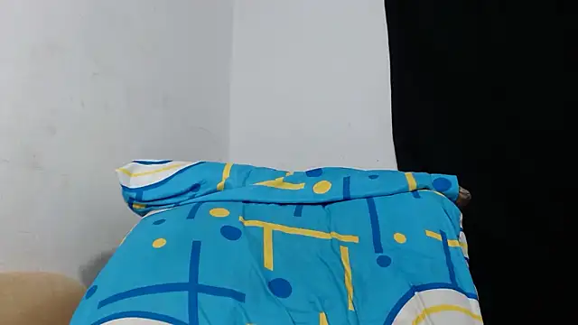 ebony cristal 1 online show from March 18, 10:31 am