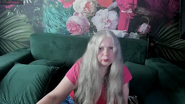 mariabelladonna online show from July 24, 9:55 pm