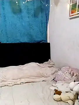 Emmyxxx online show from December 3, 3:42 am