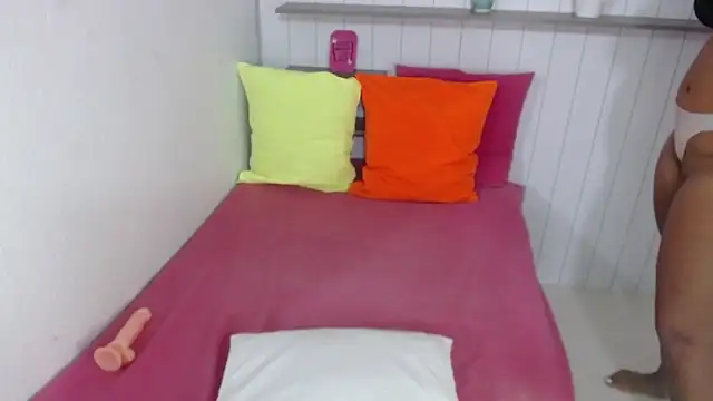 Ivonny Hot online show from November 26, 8:21 pm