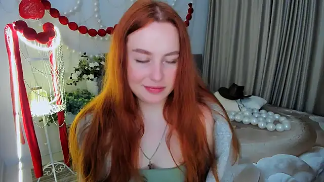 AirySilhouette online show from April 30, 7:08 pm