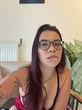 Babiisecret online show from May 4, 8:18 am