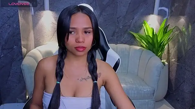 Sofia Tx  online show from November 24, 12:51 pm