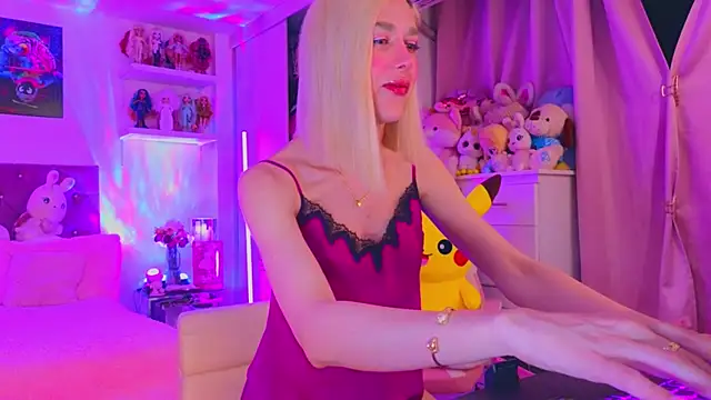 MadamBarbiee online show from March 3, 12:27 am