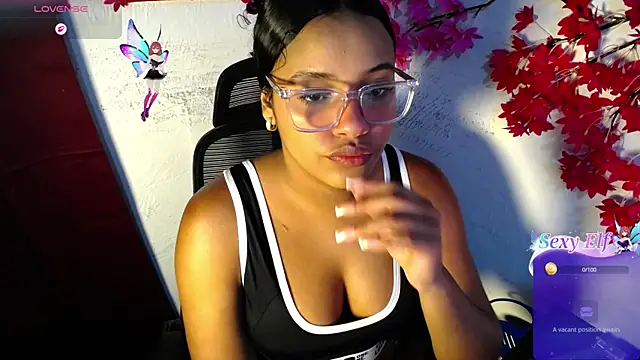 chleo rosse online show from June 16, 1:39 am