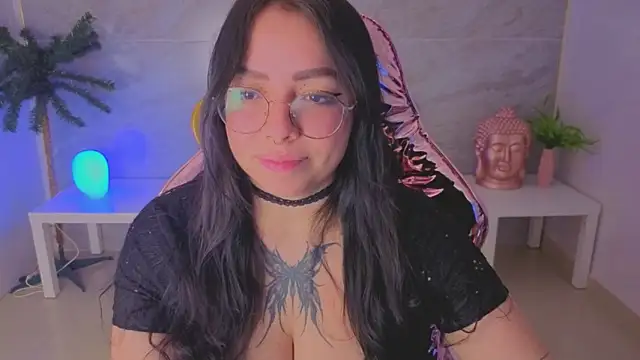 lexie s online show from May 1, 3:21 am