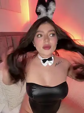 MarianaBaez1 online show from March 6, 7:53 pm