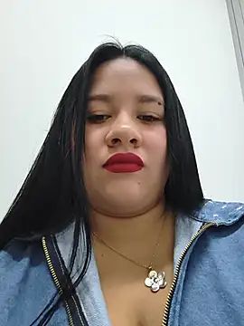 Kendra-daring online show from July 18, 6:21 pm