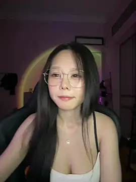 Kiee-lee online show from July 23, 3:09 pm