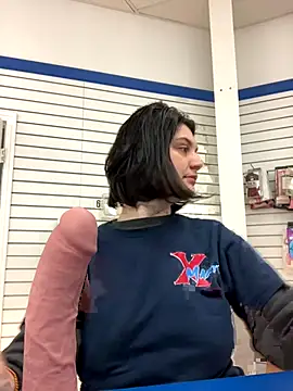 Kora Kat online show from December 5, 7:30 am