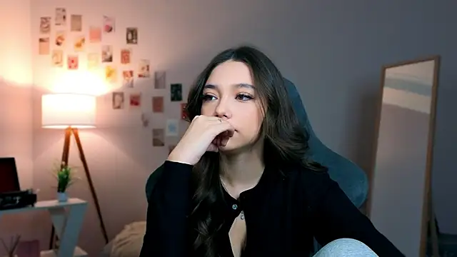 Vexorine online show from February 17, 7:13 pm