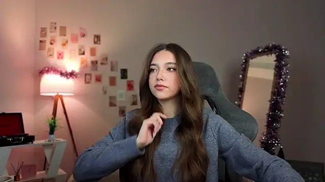 Vexorine online show from January 7, 7:06 pm