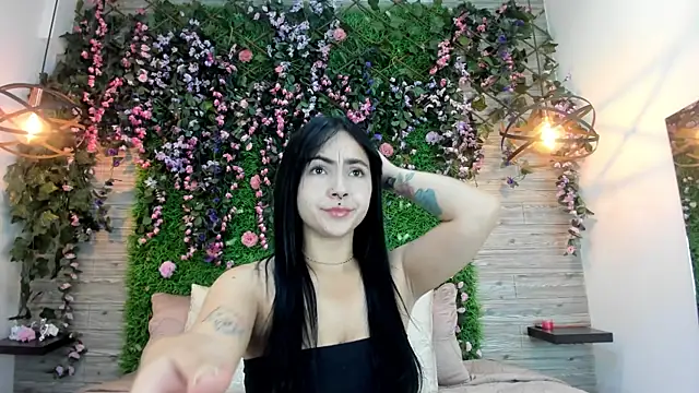 kittyMelvis online show from December 21, 7:29 pm