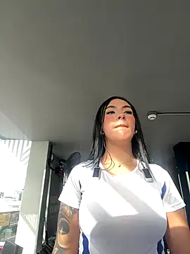 Elizabeth Martinez11 online show from November 26, 8:54 pm