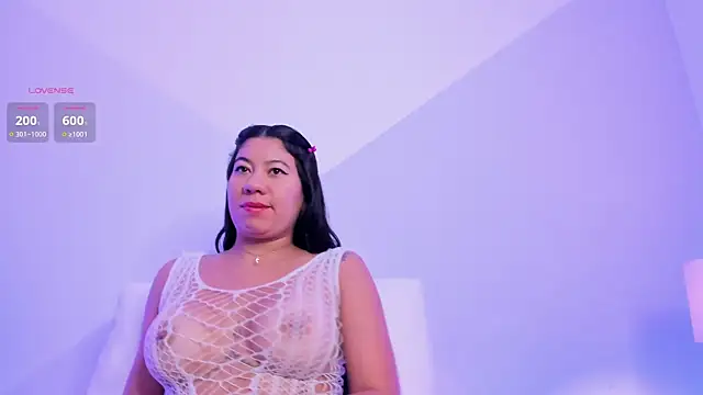 lunaa hart online show from July 16, 12:26 am