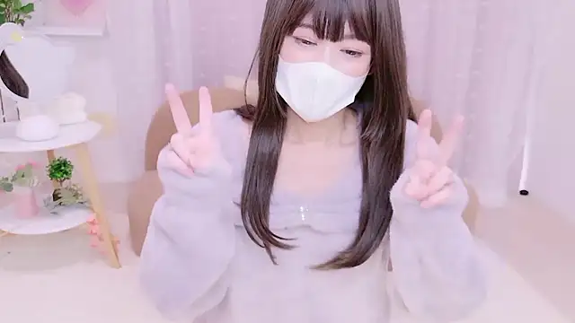 JUNjun   online show from December 4, 3:20 am