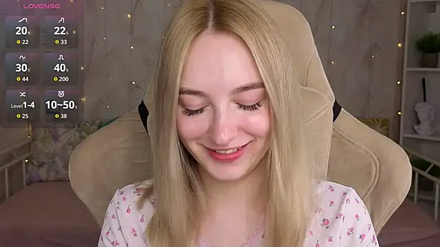 Shy Polly online show from April 27, 12:19 am