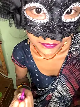 Laxmidevi000 online show from April 28, 5:39 pm