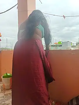 Desicouple1706 online show from July 1, 4:56 am